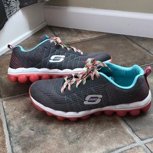 Women’s skecher memory foam